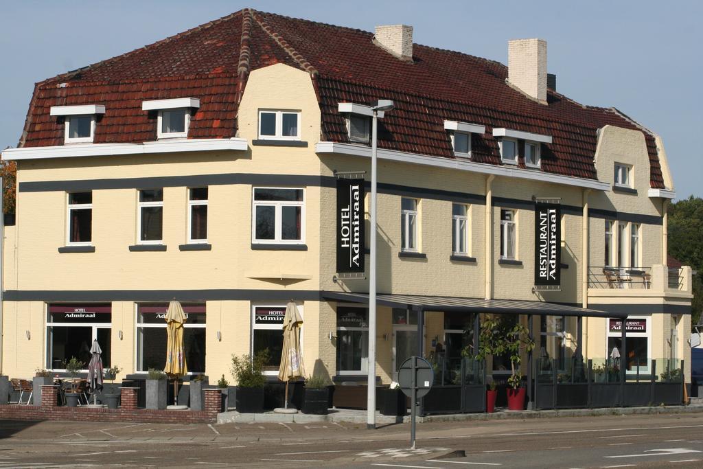 Hotel Admiraal Lanaken Ngoại thất bức ảnh