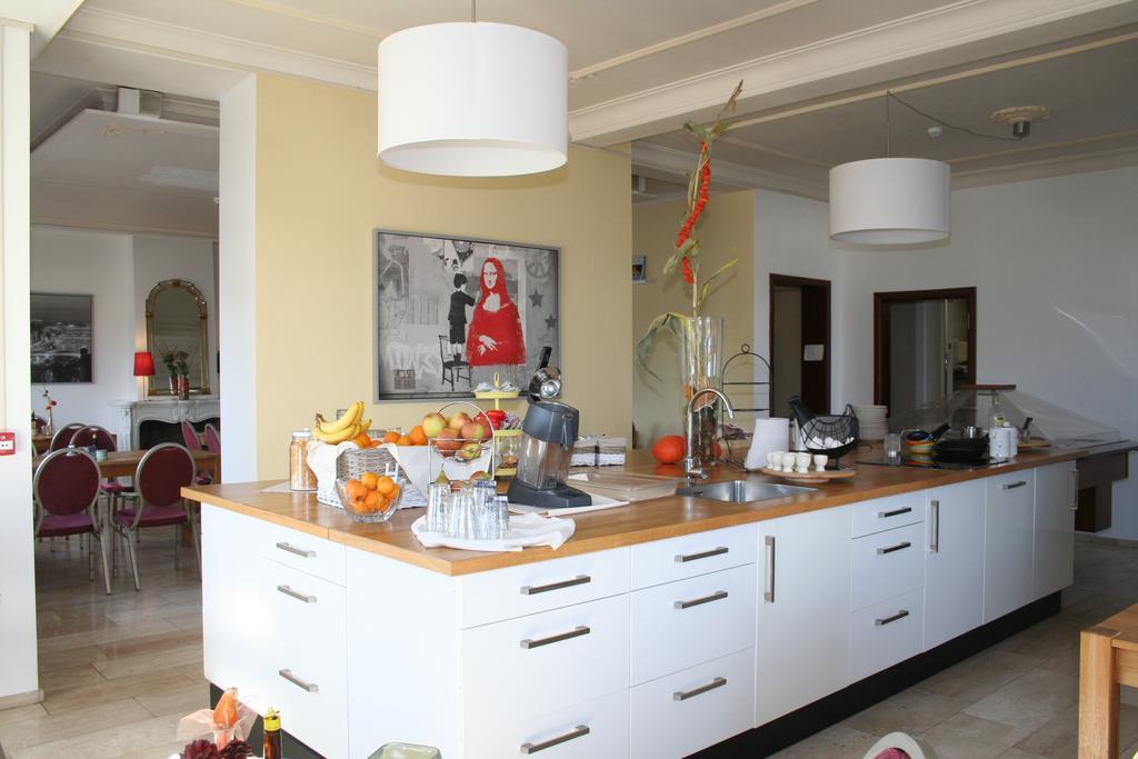 Hotel Admiraal Lanaken Ngoại thất bức ảnh