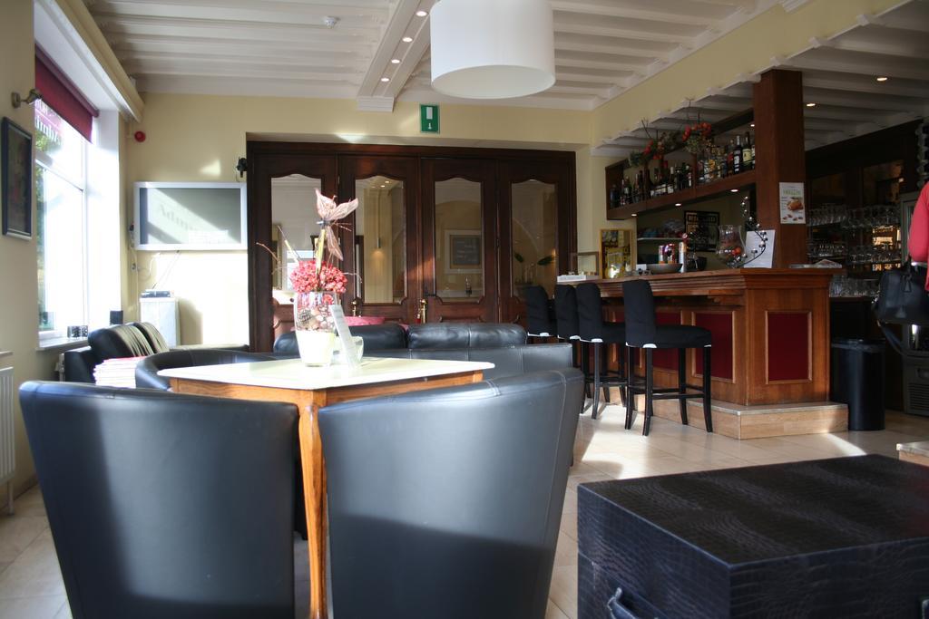Hotel Admiraal Lanaken Ngoại thất bức ảnh